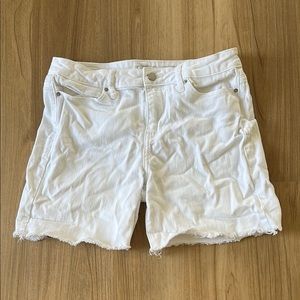Calvin Klein White Jean Shorts Cropped Straight Size 4